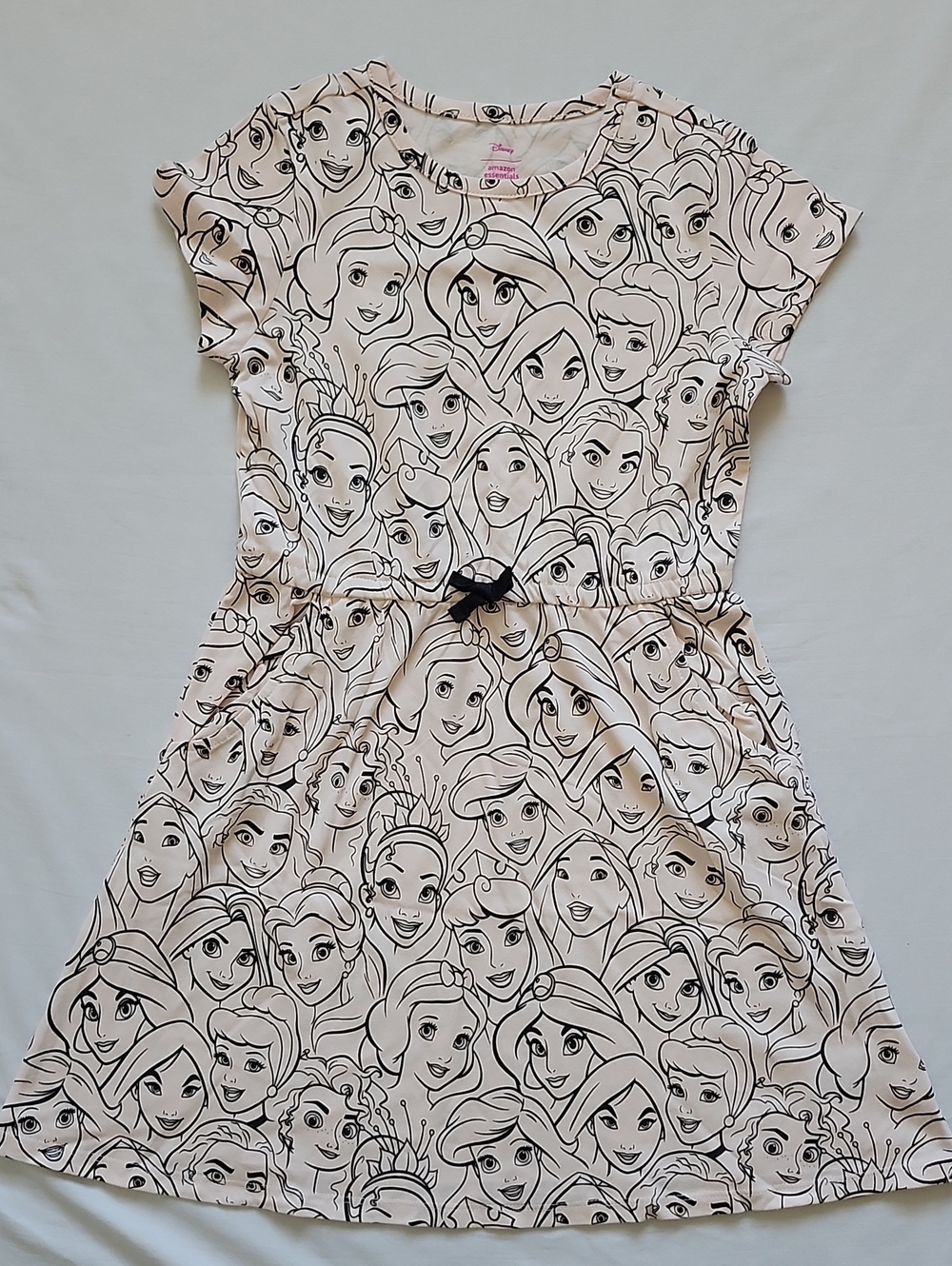 Amazon Essentials Disney Princess Sketch Dress L NWOT - Picture 1 of 11
